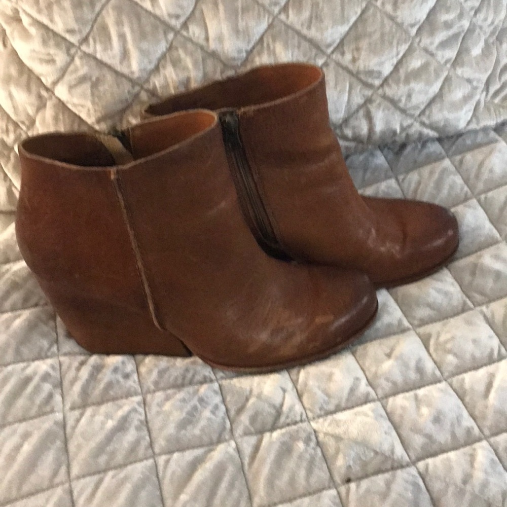 Cork Ease Boots Size 8